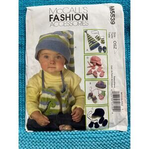 McCalls pattern 5539 infant toddler hat mittens booties